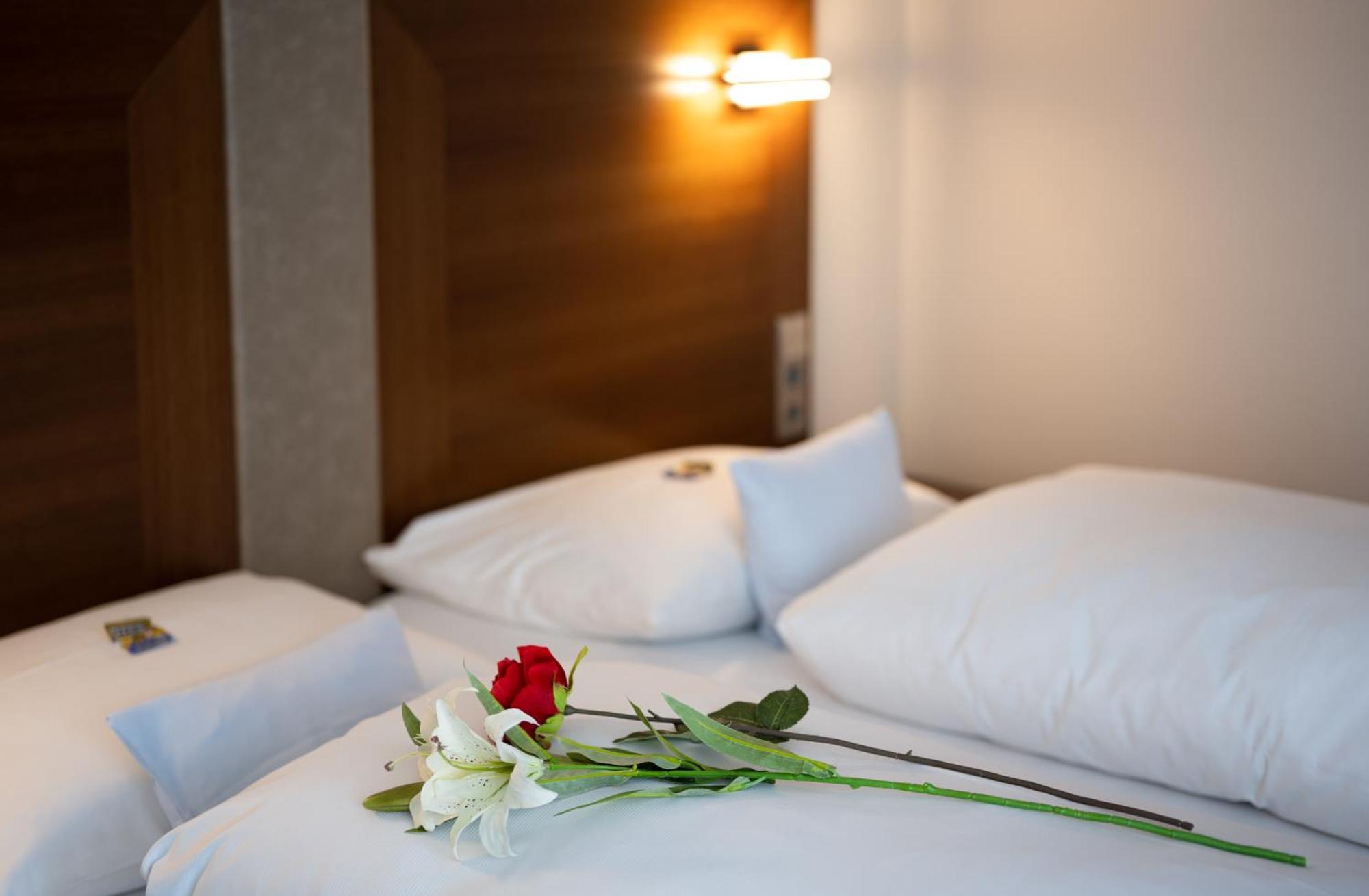 Garni-Hotel Sailer & Hotel Sailer'S Villa 로뜨바일 외부 사진